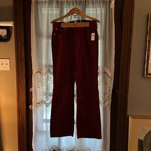 NWT GAP 1970s Pioneer High-Rise Flare Cords in Pure Red